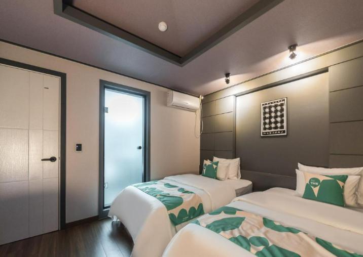 By Ths Valentine Hotel Incheon Siheung Εξωτερικό φωτογραφία